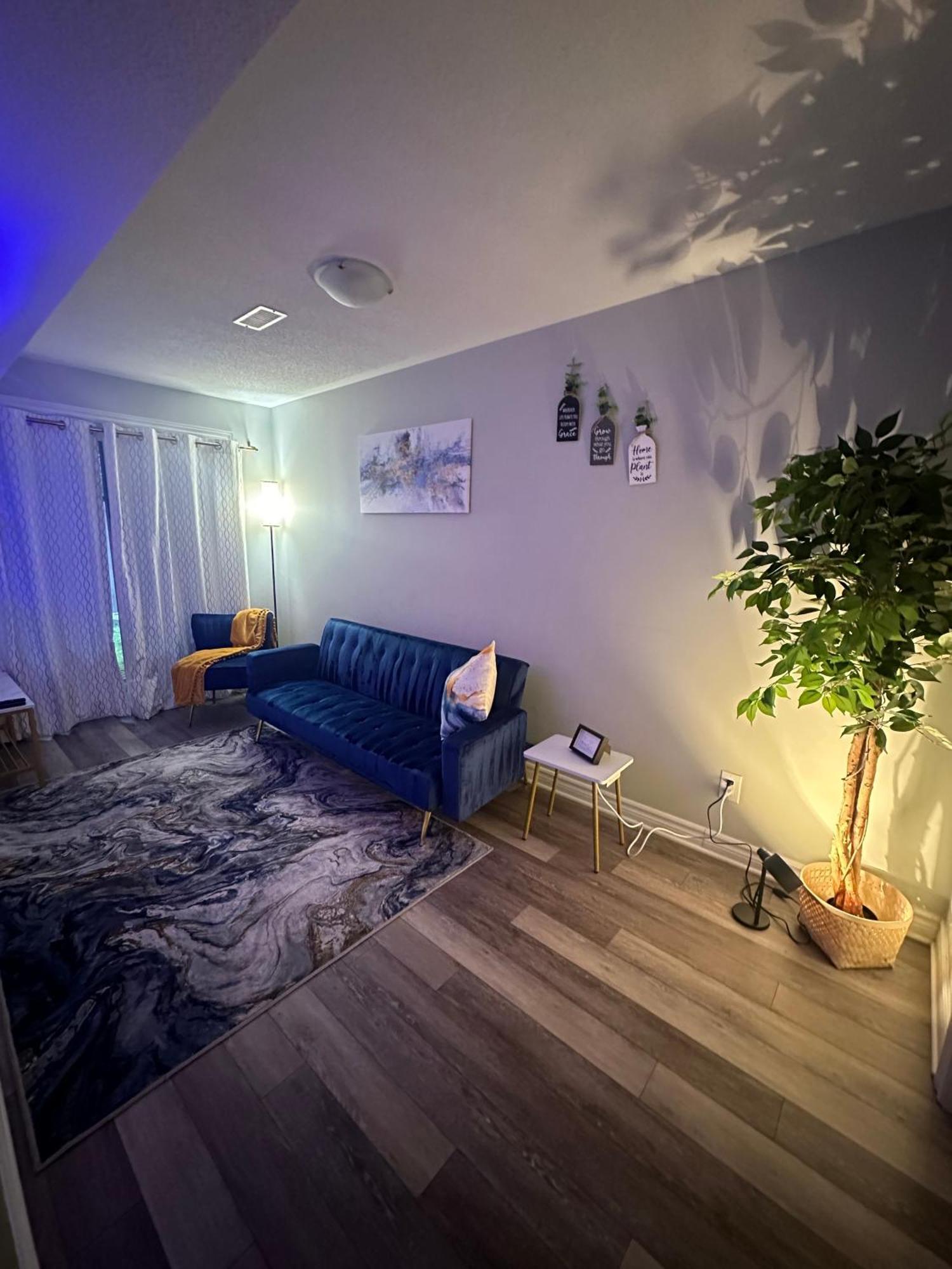 Homestay Lovely One Bedroom Just 4 Minutes From Int Airport